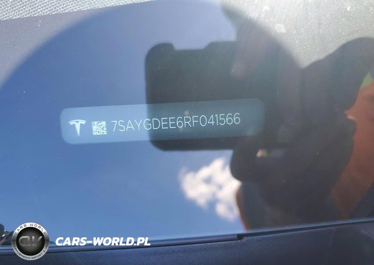 2024 Tesla Model Y VIN:7SAYGDEE6RF041566 - 13