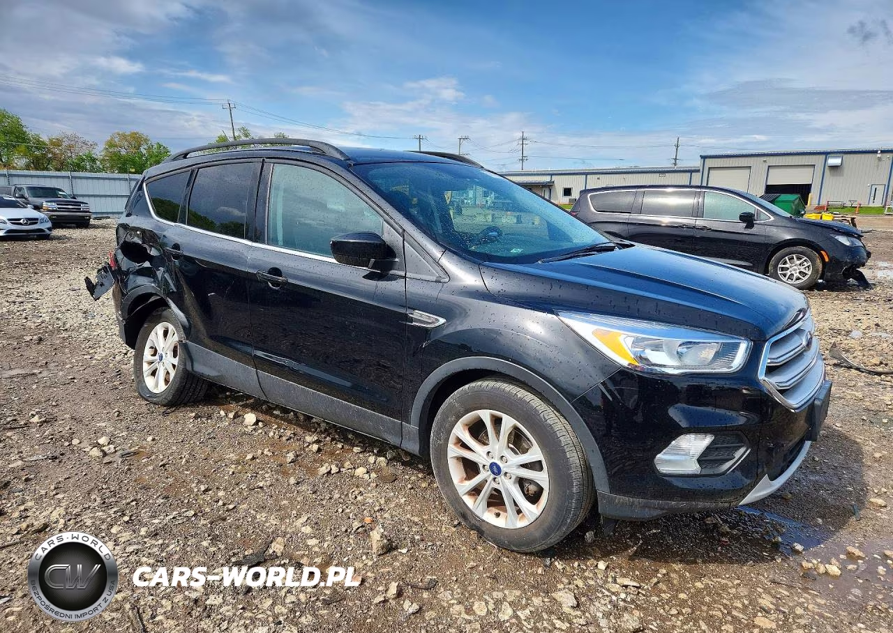 2018 Ford Escape Se VIN:1FMCU0GD3JUD15651 - 4