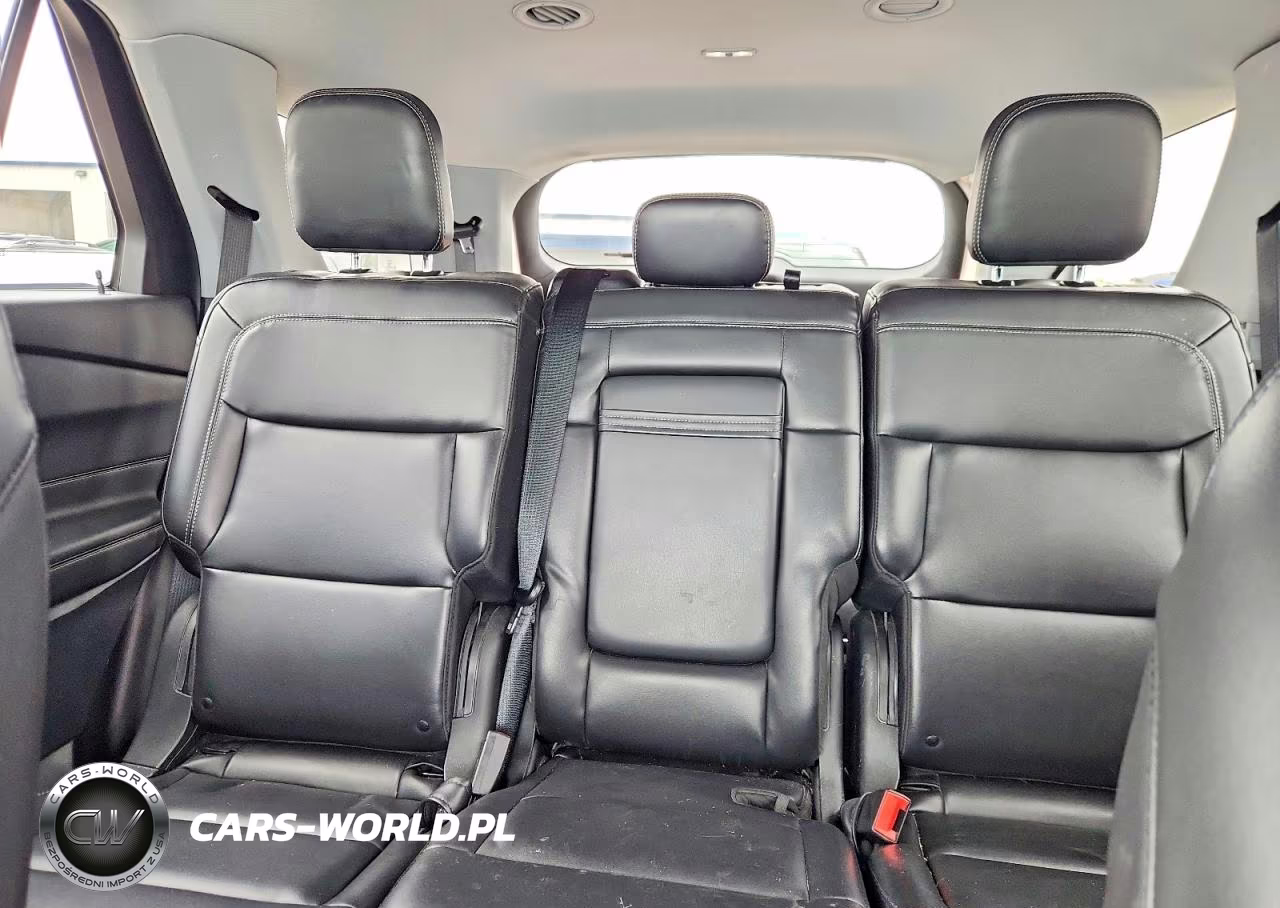 2021 Ford Explorer Xlt VIN:1FMSK8DH1MGC14148 - 10