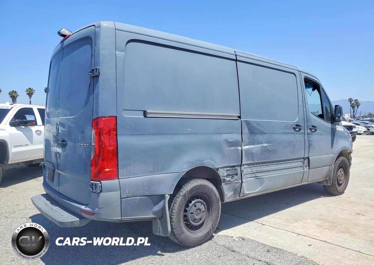 2020 Mercedes-Benz Sprinter 2500 VIN:W1W4EBHY4LT029808 - 3