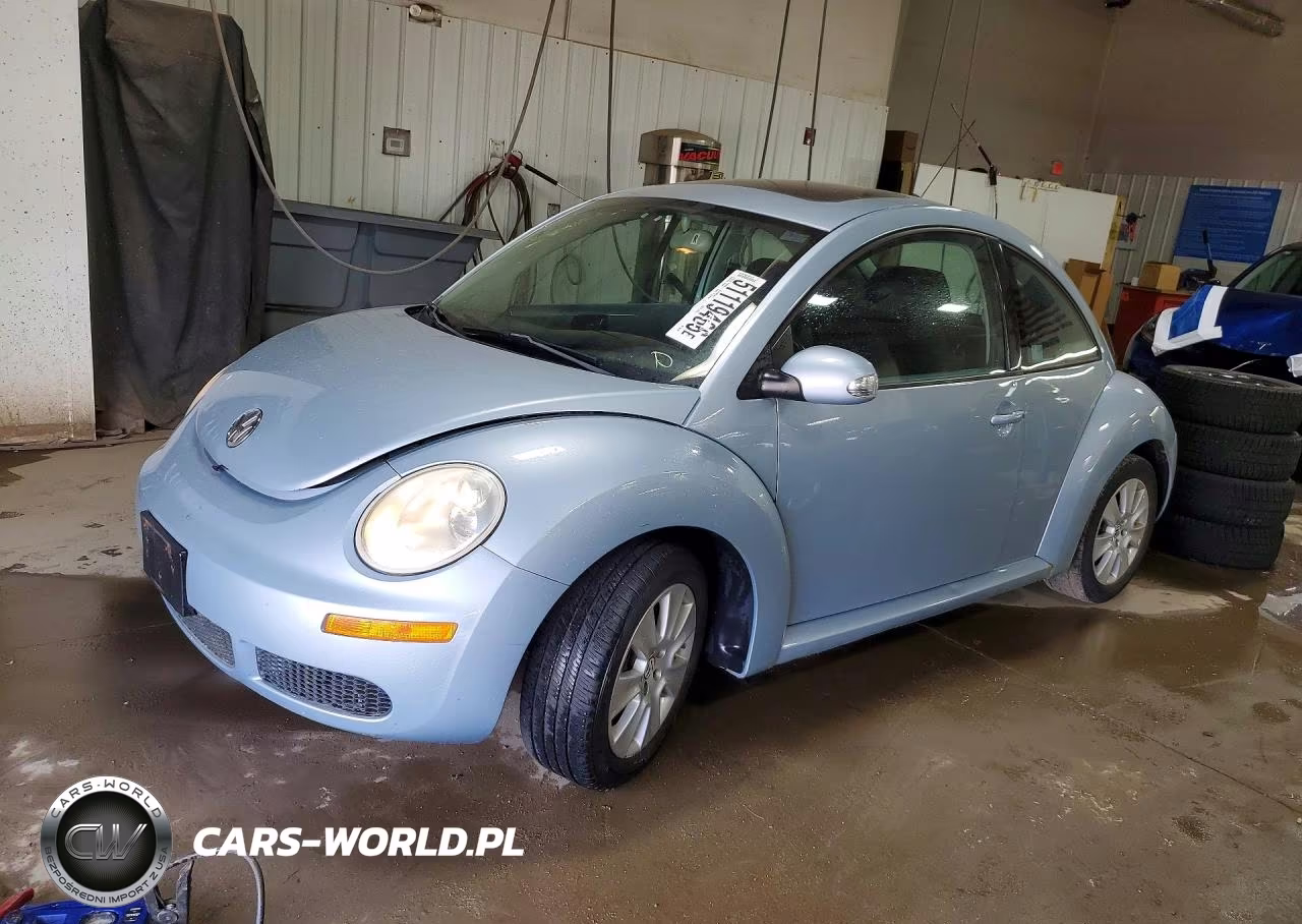 2009 Volkswagen New Beetle S