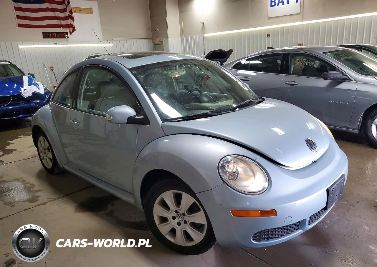 2009 Volkswagen New Beetle S VIN:3VWRW31C79M504343 - 4