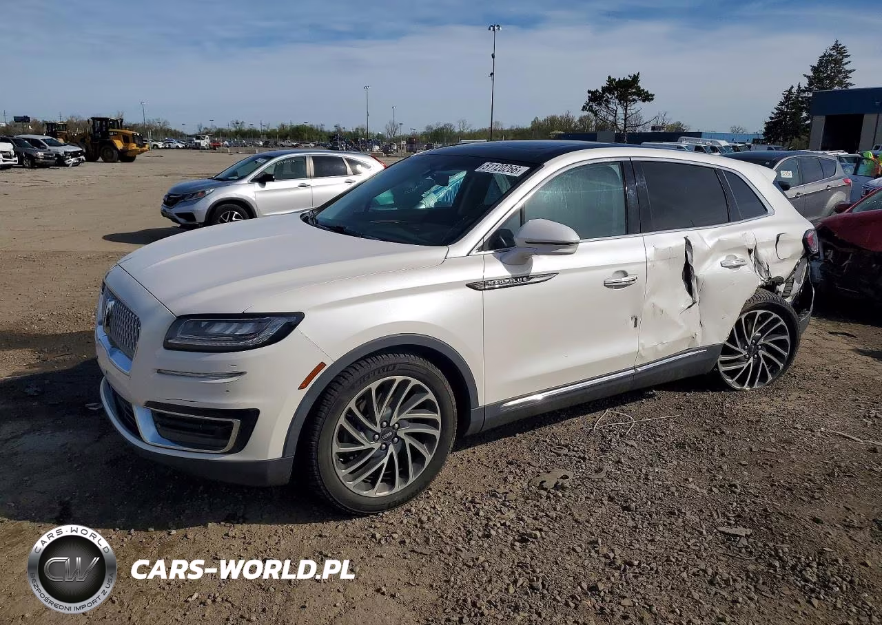 2019 Lincoln Nautilus Reserve