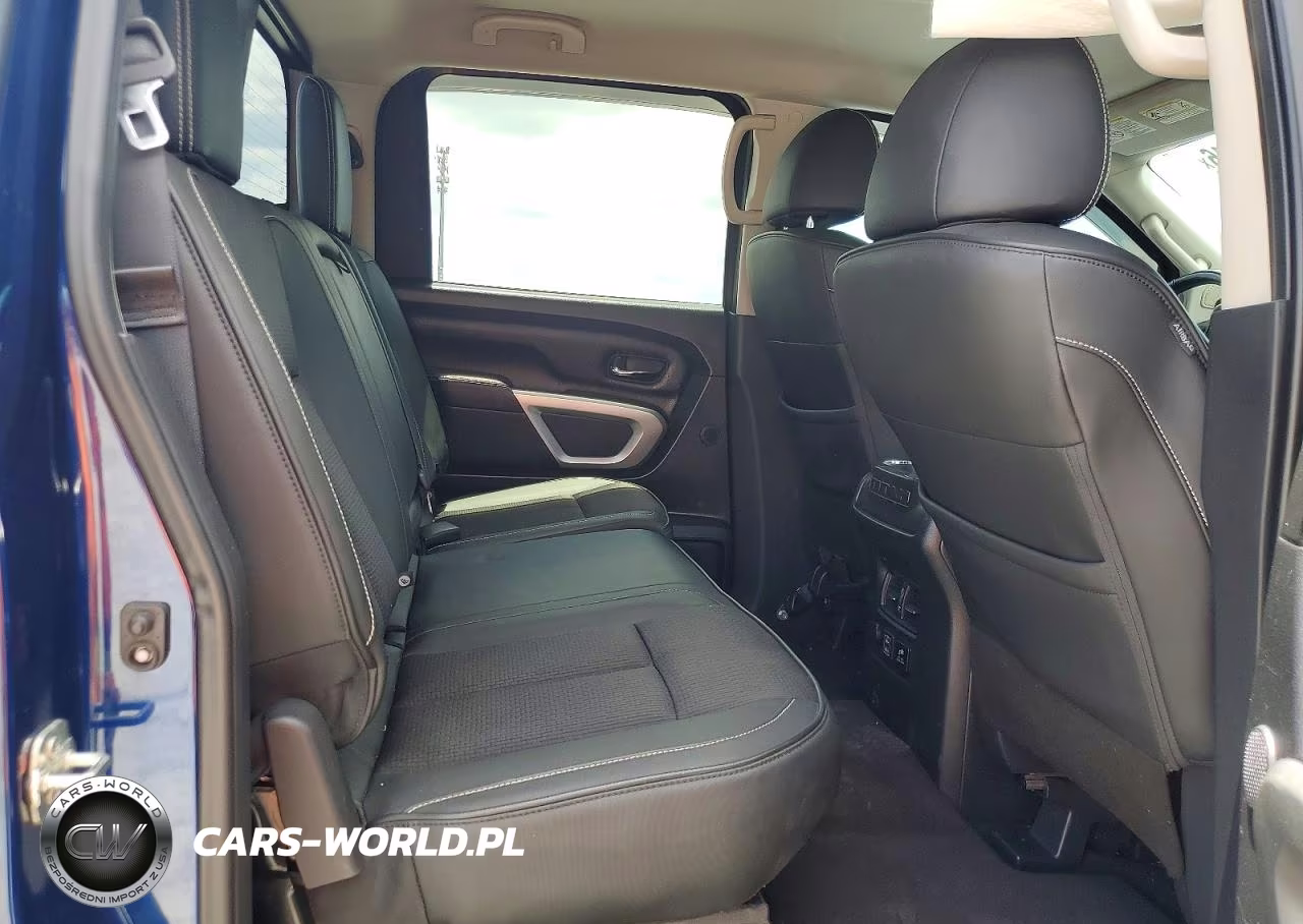 2019 Nissan Titan Xd Pro-4X VIN:1N6BA1F40KN529649 - 10