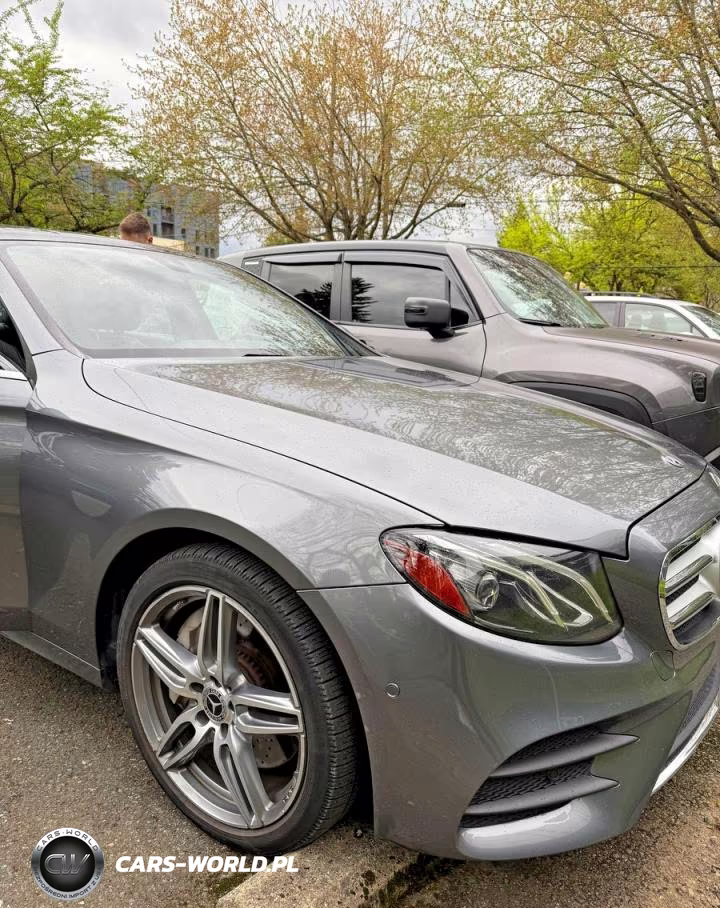 2018 Mercedes-Benz E 300 4Matic