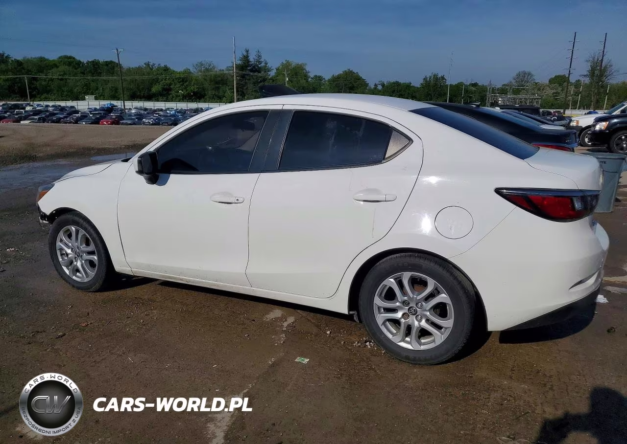 2018 Toyota Yaris Ia Base VIN:3MYDLBYV4JY326252 - 2