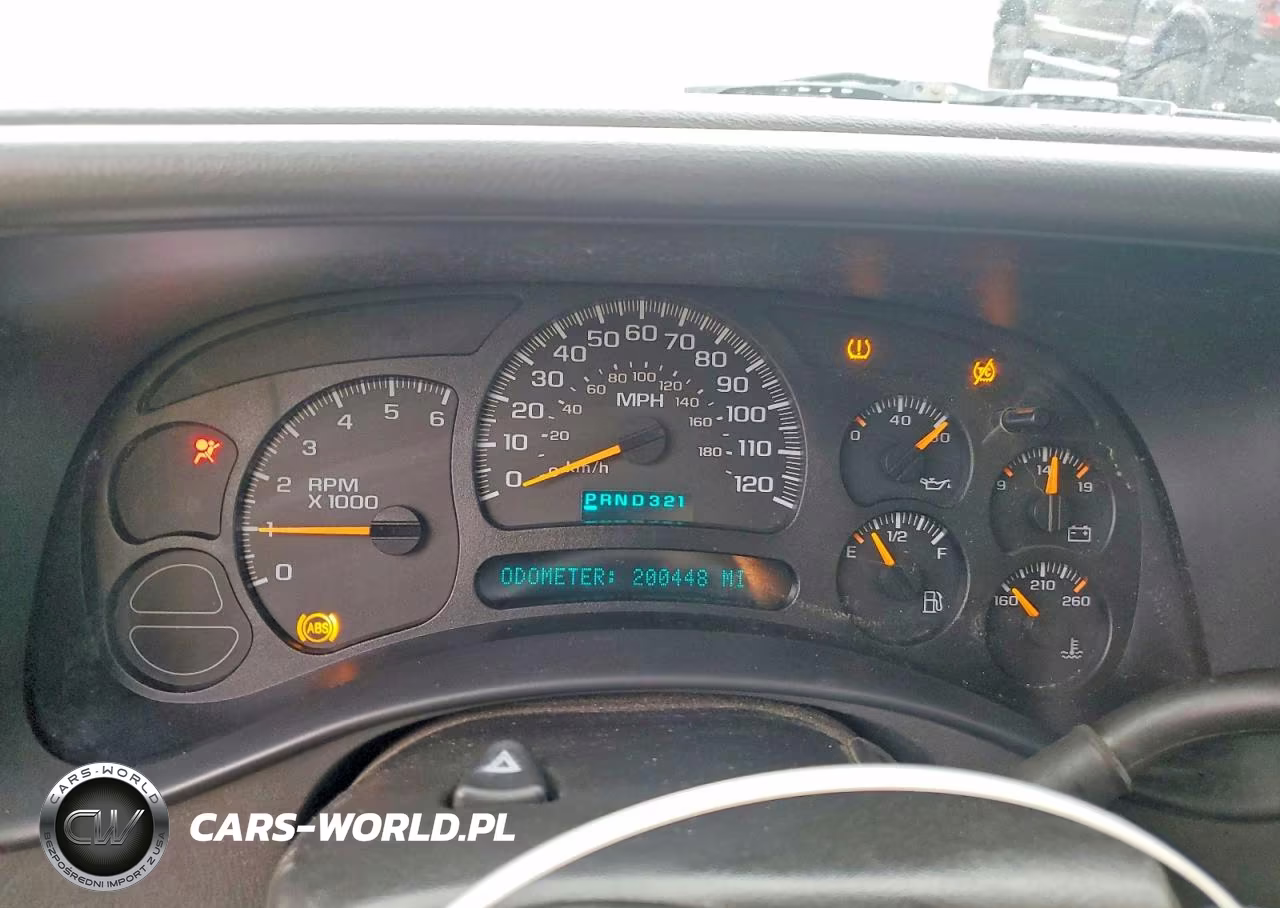 2005 Chevrolet Suburban K1500 VIN:3GNFK16Z85G173582 - 9