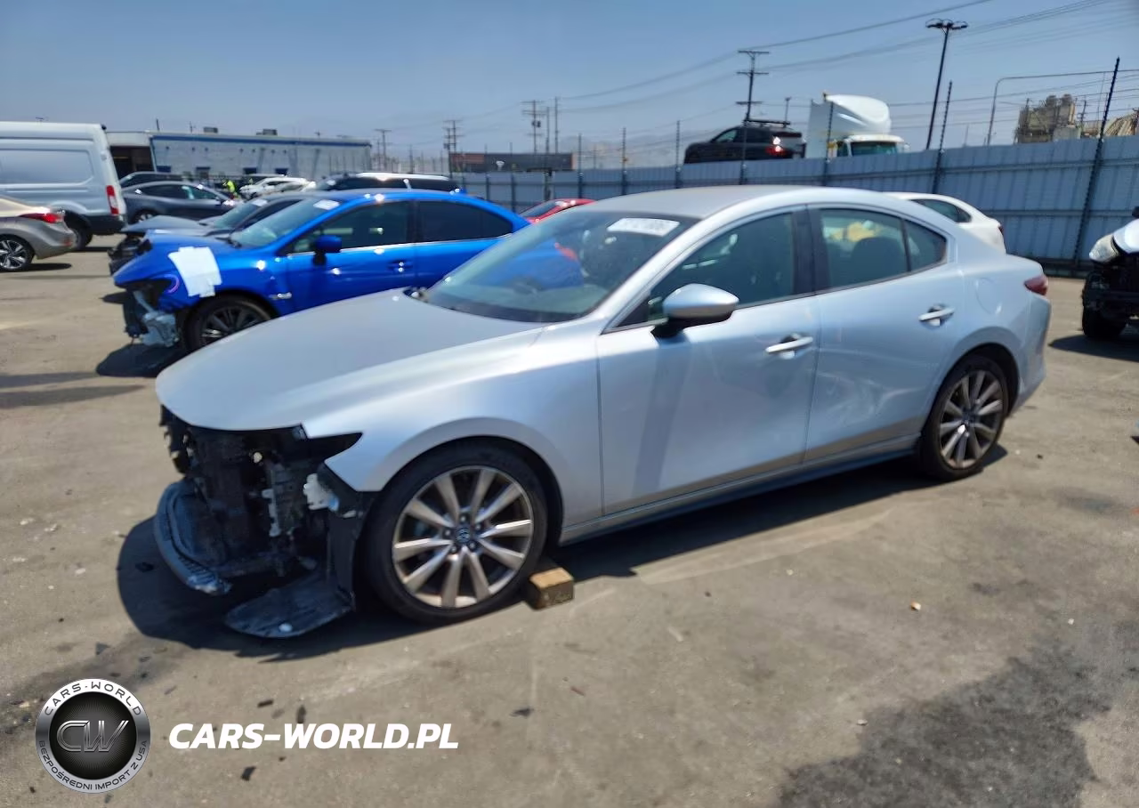 2020 Mazda 3 Select