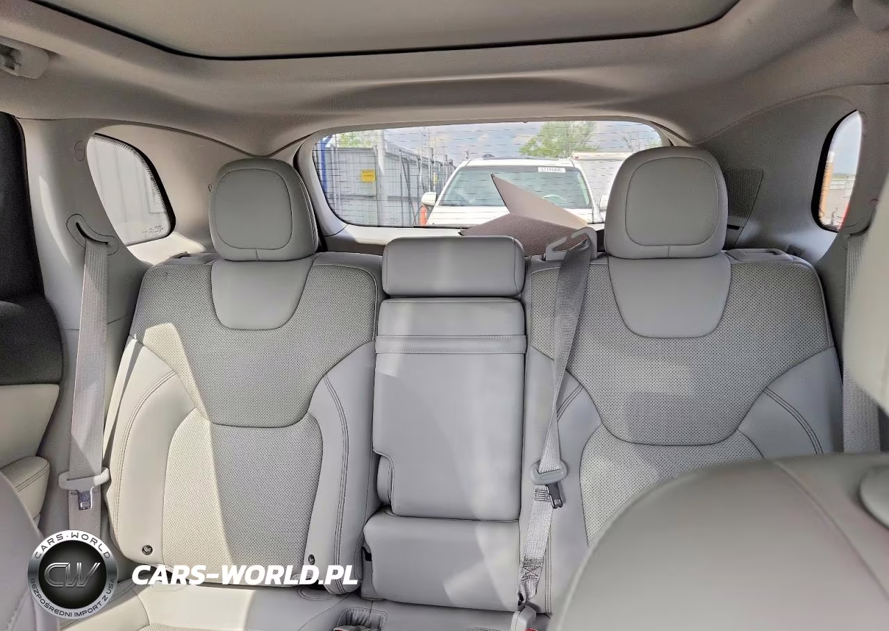 2019 Jeep Cherokee Limited VIN:1C4PJMDX0KD113811 - 10