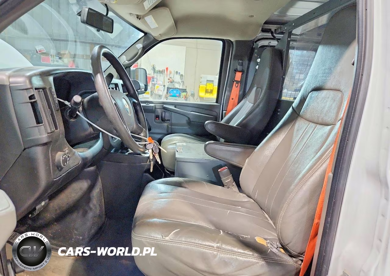 2013 Chevrolet Express G2500 VIN:1GCWGFCA0D1903648 - 7