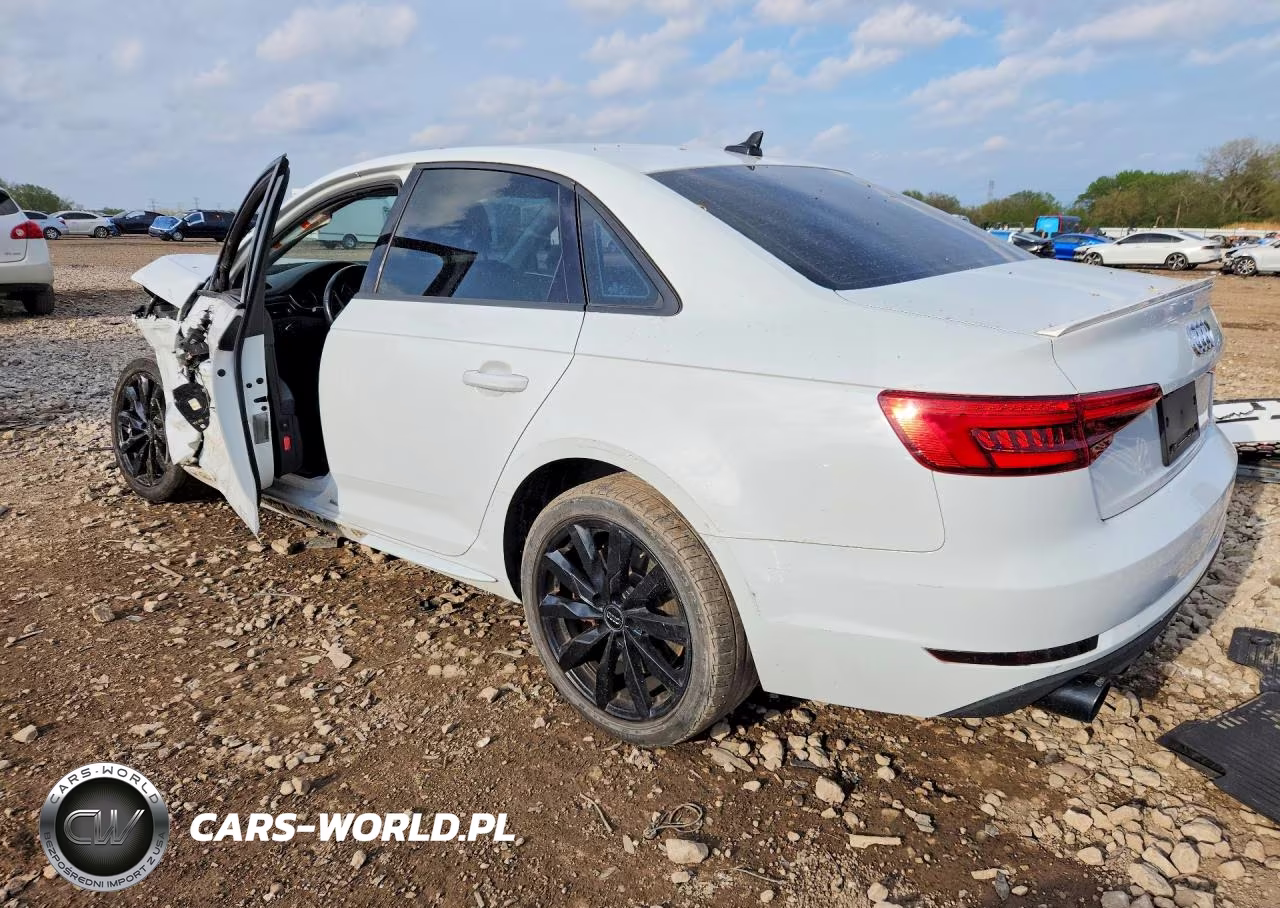 2017 Audi A4 Premium VIN:WAUANAF4XHN023884 - 2