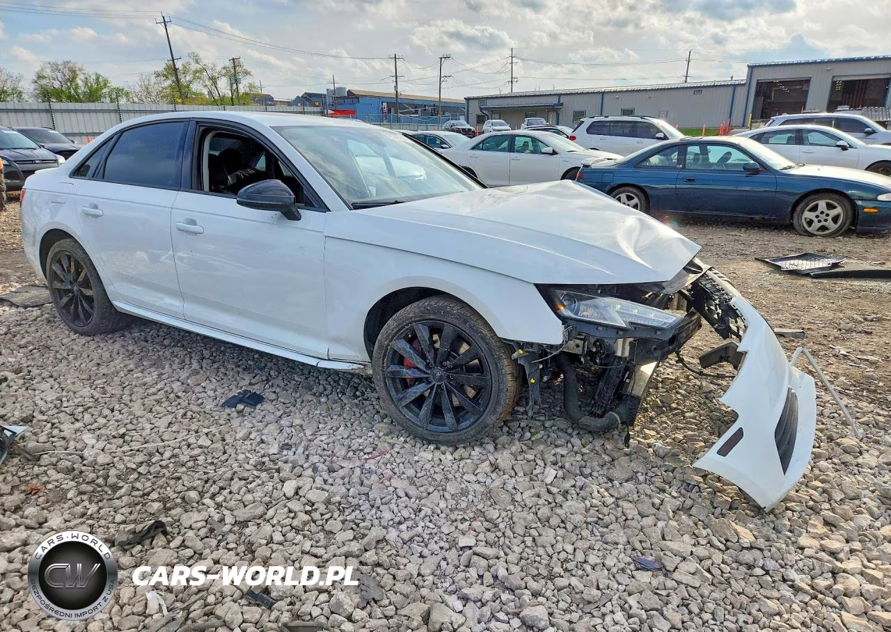 2017 Audi A4 Premium VIN:WAUANAF4XHN023884 - 4