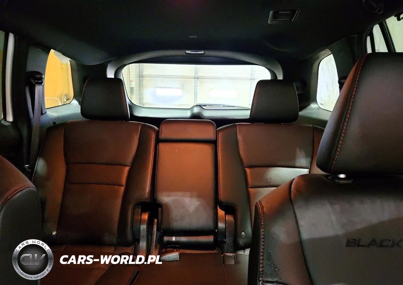 2024 Honda Passport Black Edition VIN:5FNYF8H81RB002302 - 10