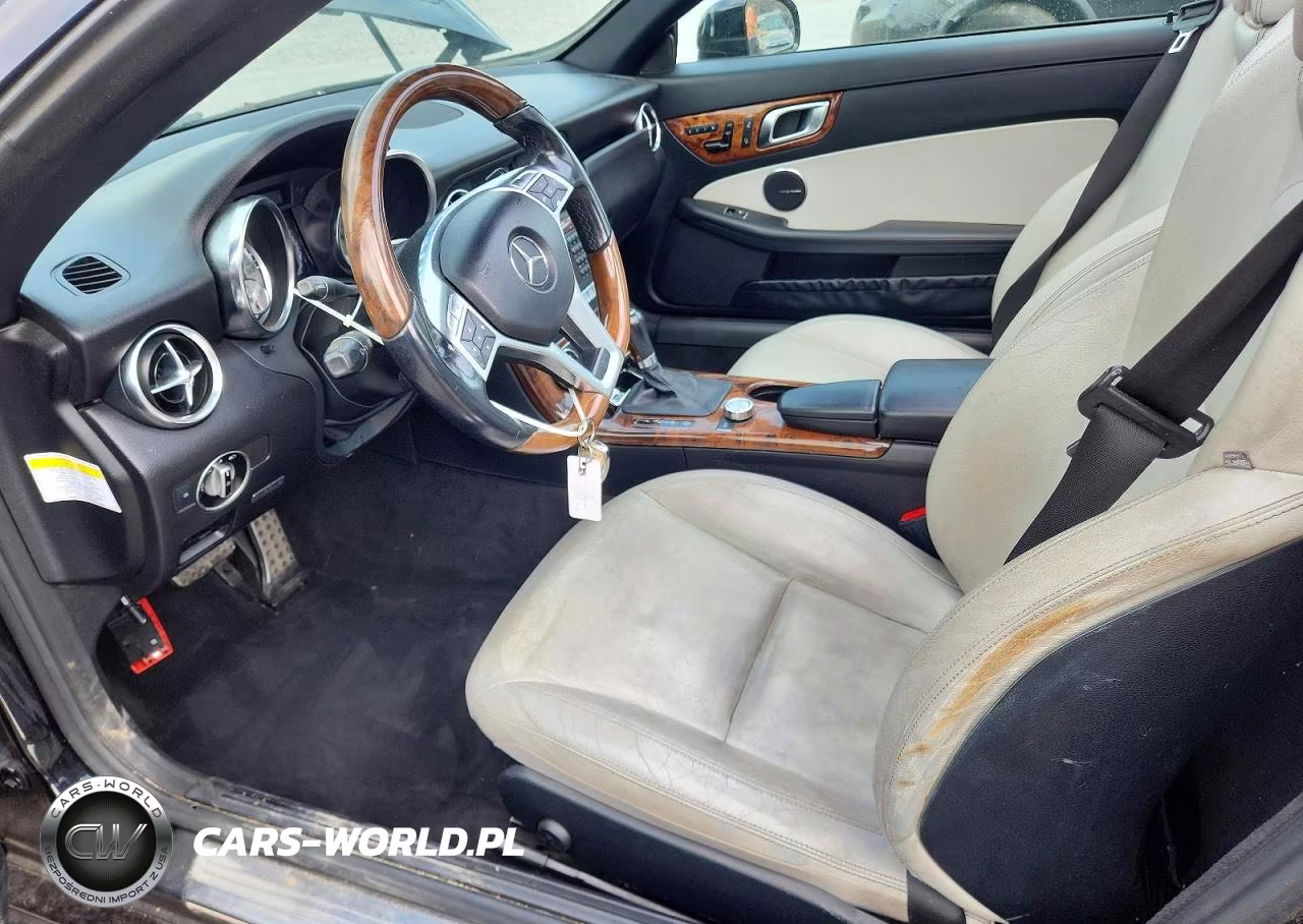 2012 Mercedes-Benz Slk 350 VIN:WDDPK5HA7CF009353 - 7