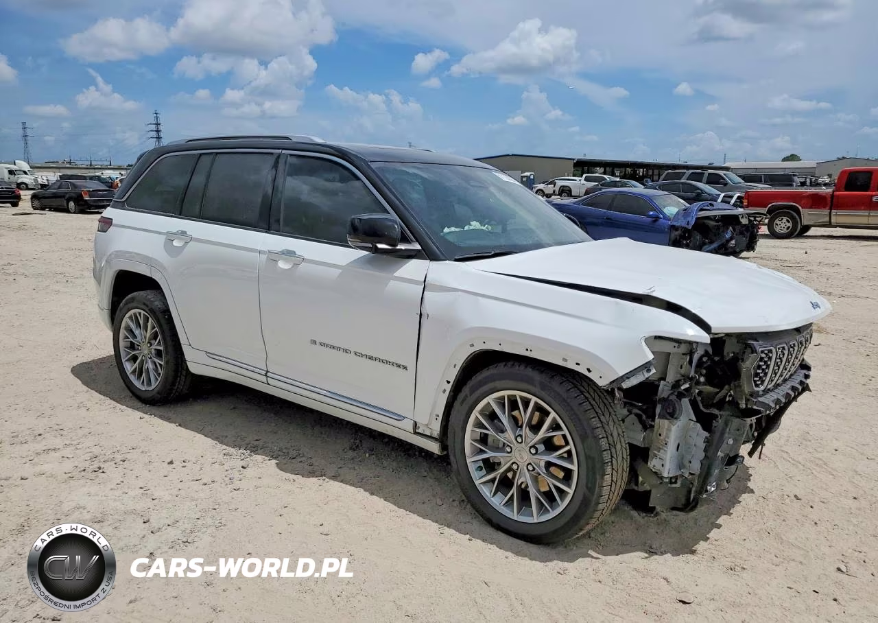 2023 Jeep Grand Cherokee Summit 4Xe VIN:1C4RJYE69P8788739 - 4