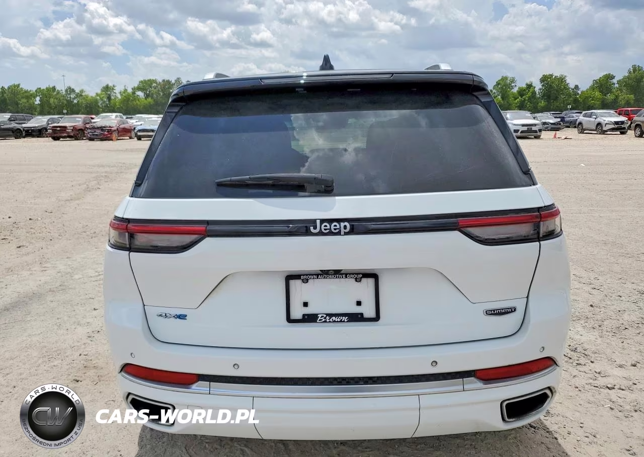 2023 Jeep Grand Cherokee Summit 4Xe VIN:1C4RJYE69P8788739 - 6