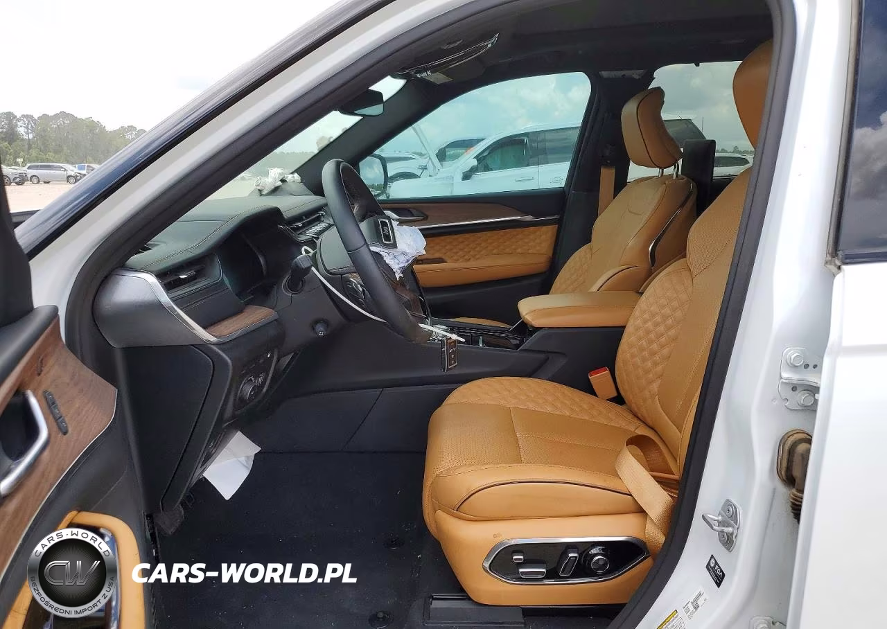 2023 Jeep Grand Cherokee Summit 4Xe VIN:1C4RJYE69P8788739 - 7