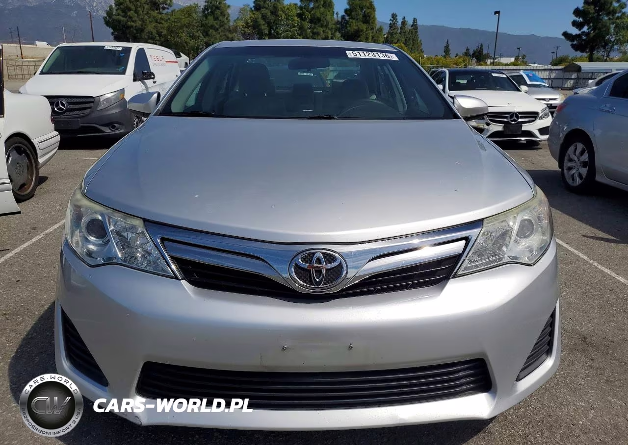 2014 Toyota Camry Le VIN:4T4BF1FK5ER434079 - 5