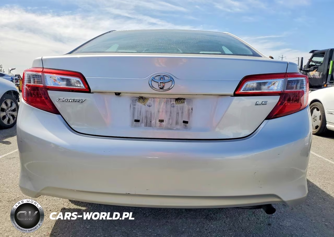 2014 Toyota Camry Le VIN:4T4BF1FK5ER434079 - 6