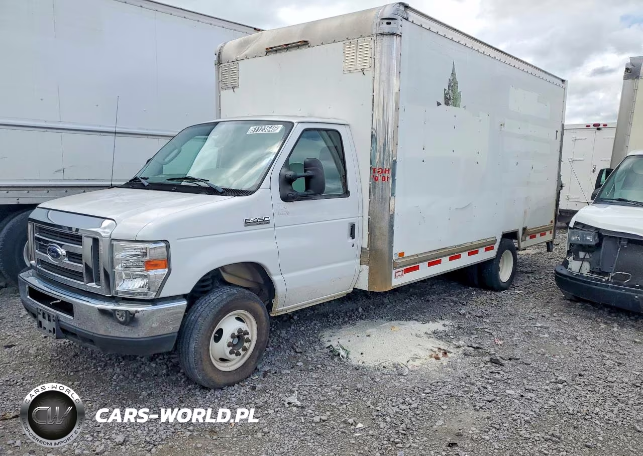 2019 Ford Econoline E450 Super Duty Cutaway Van – zdjęcie 1 z 13