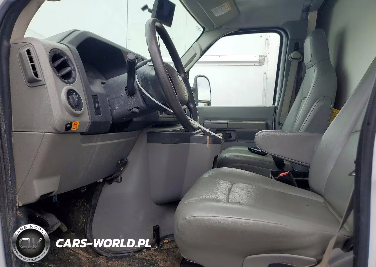 2019 Ford Econoline E450 Super Duty Cutaway Van VIN:1FDXE4FS8KDC39285 - 7
