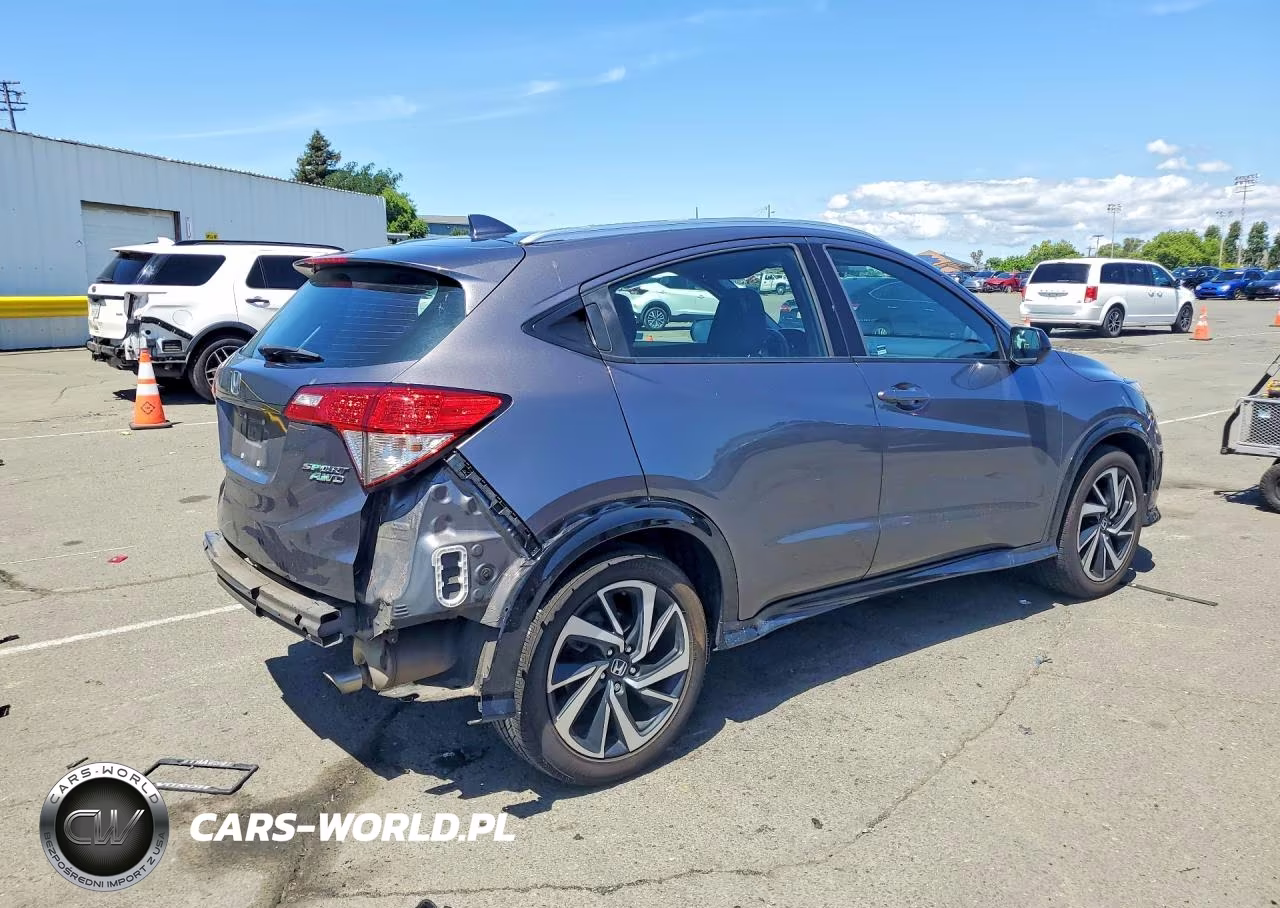2020 Honda Hr-V Sport VIN:3CZRU6H13LG700004 - 3
