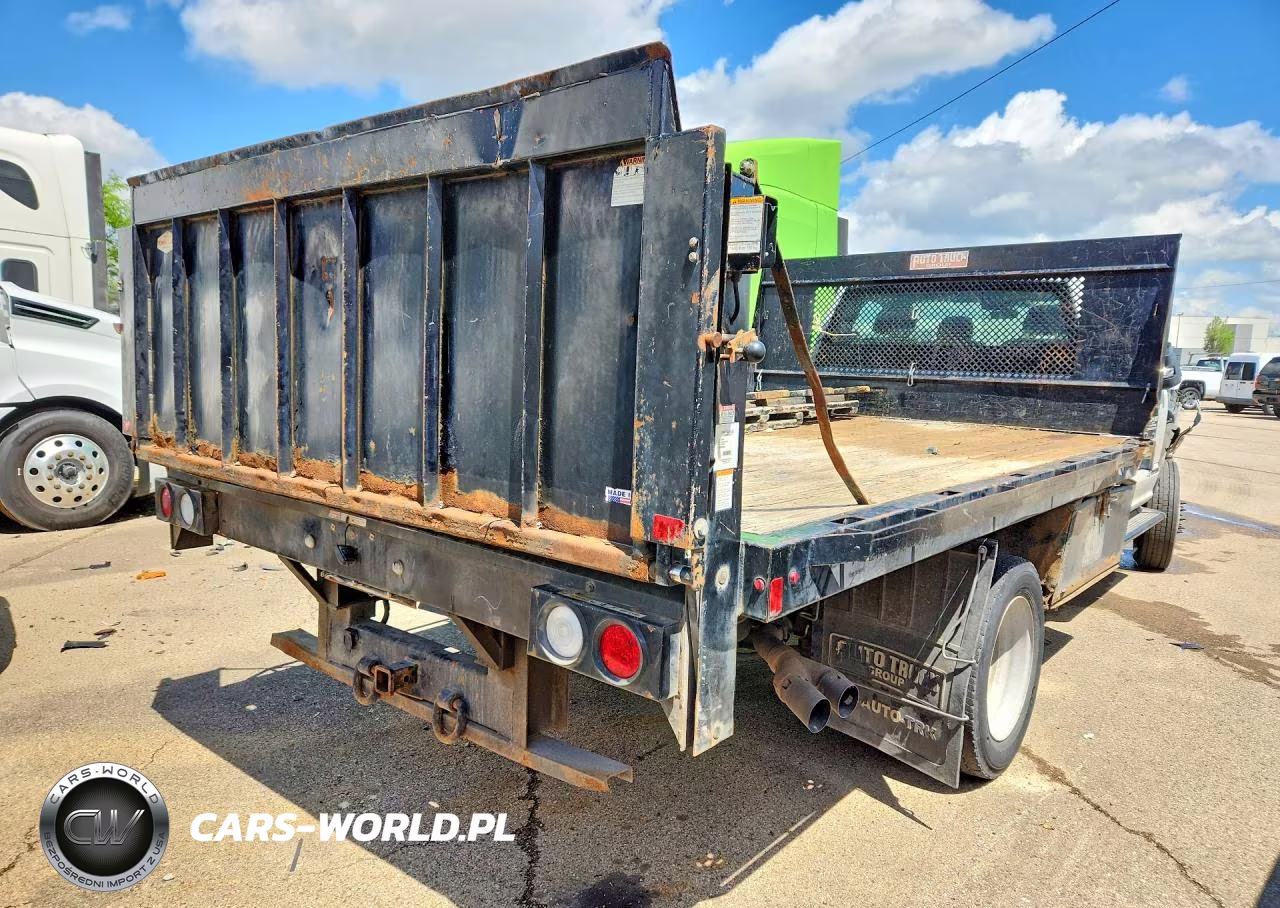 2017 Ford F450 Super Duty VIN:1FDUF4GT0HEC15931 - 3