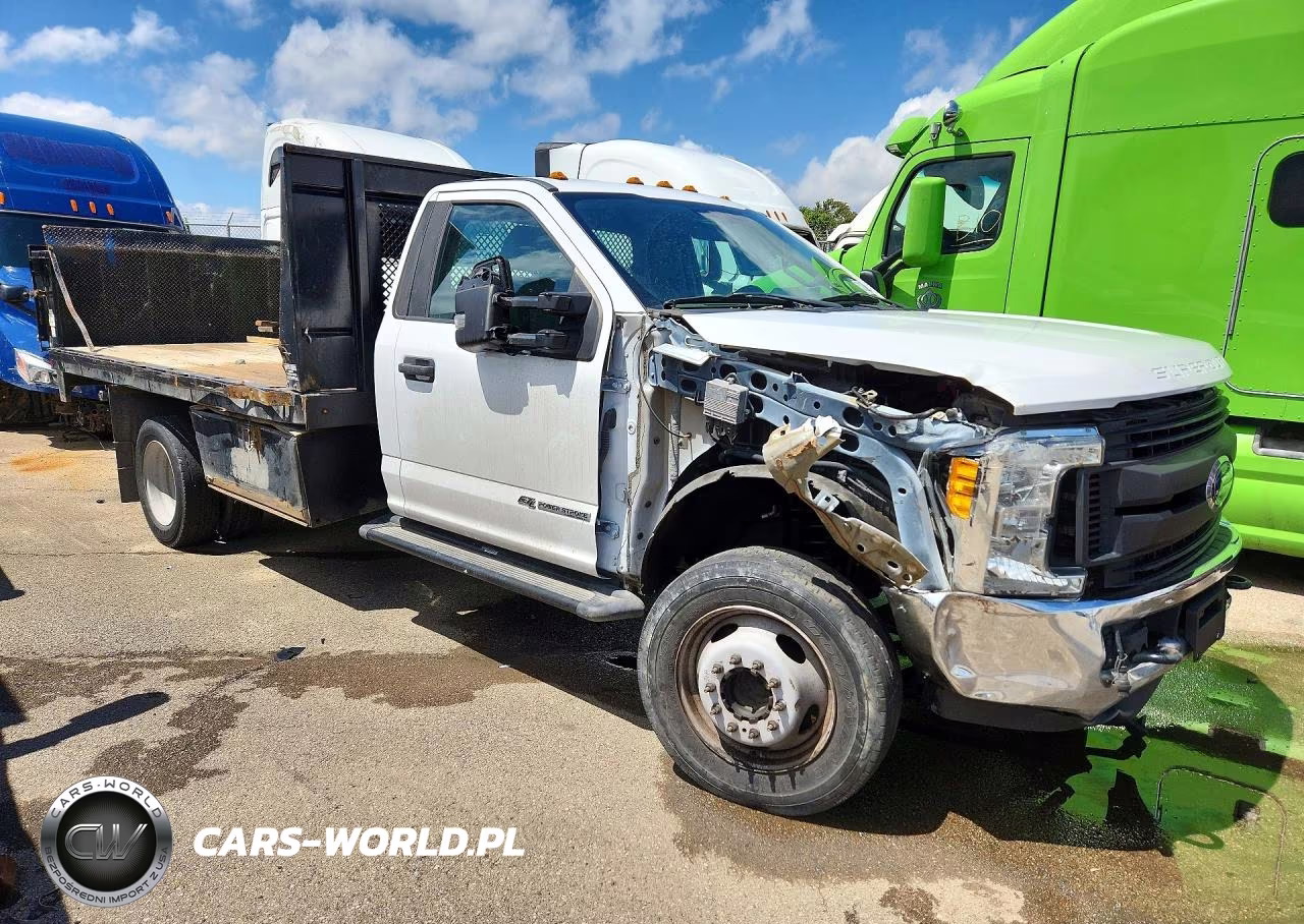 2017 Ford F450 Super Duty VIN:1FDUF4GT0HEC15931 - 4