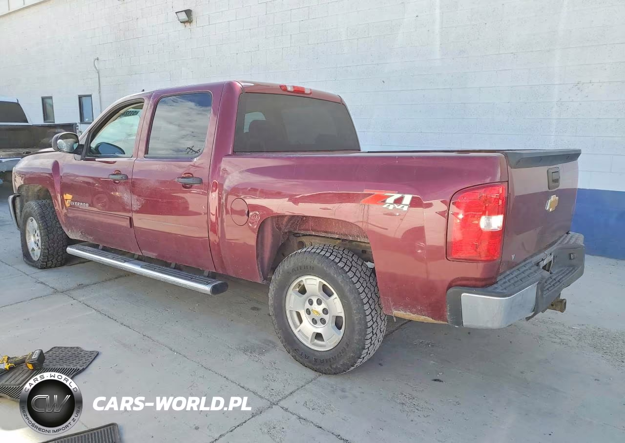 2013 Chev Silverado VIN:3GCPKSE72DG109247 - 2