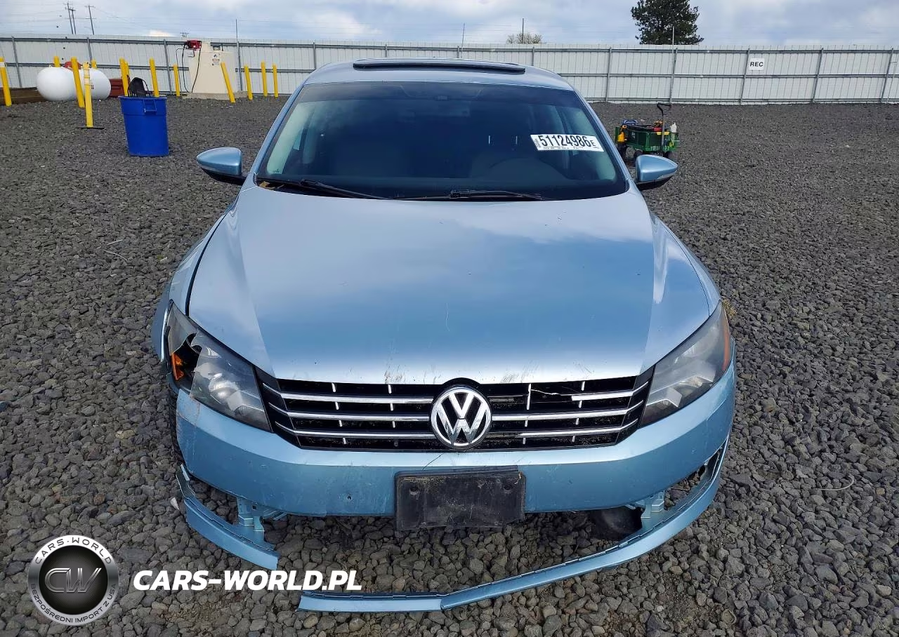 2012 Volkswagen Passat Se VIN:1VWBN7A34CC045647 - 5