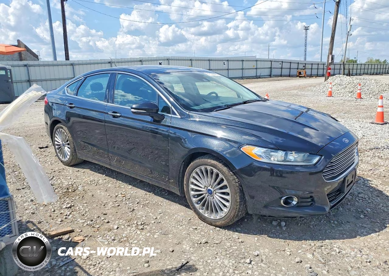 2015 Ford Fusion Titanium VIN:3FA6P0K9XFR122543 - 4
