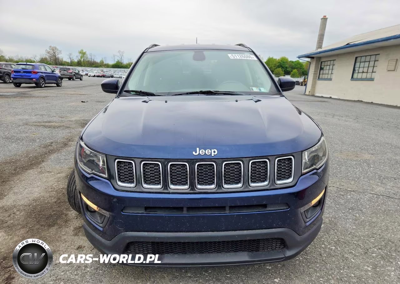2018 Jeep Compass Latitude VIN:3C4NJDBB5JT484034 - 5