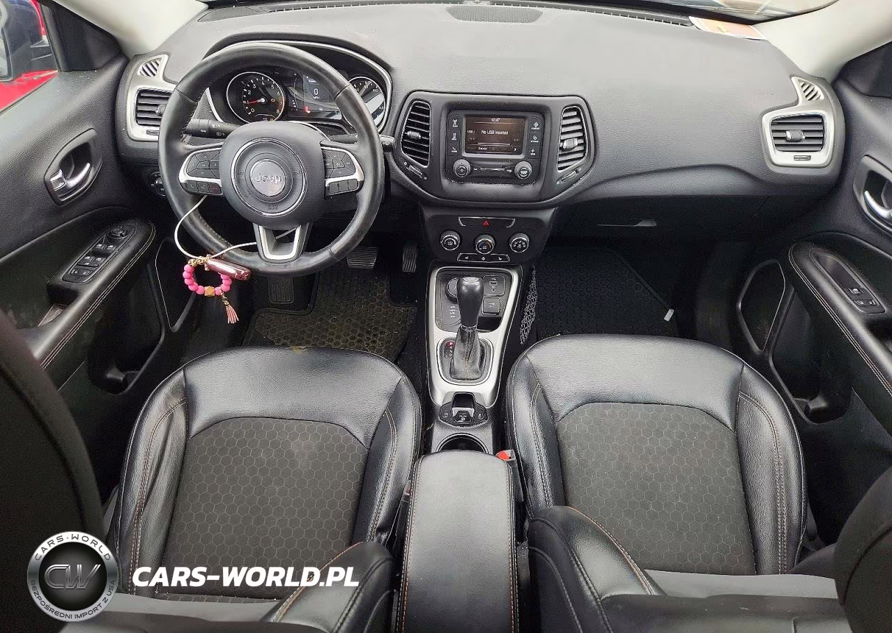 2018 Jeep Compass Latitude VIN:3C4NJDBB5JT484034 - 8