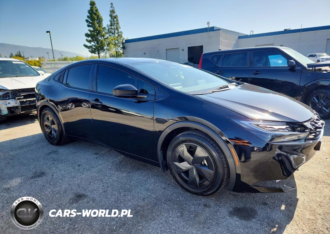 2024 Toyota Prius Le VIN:JTDACAAU8R3046285 - 4