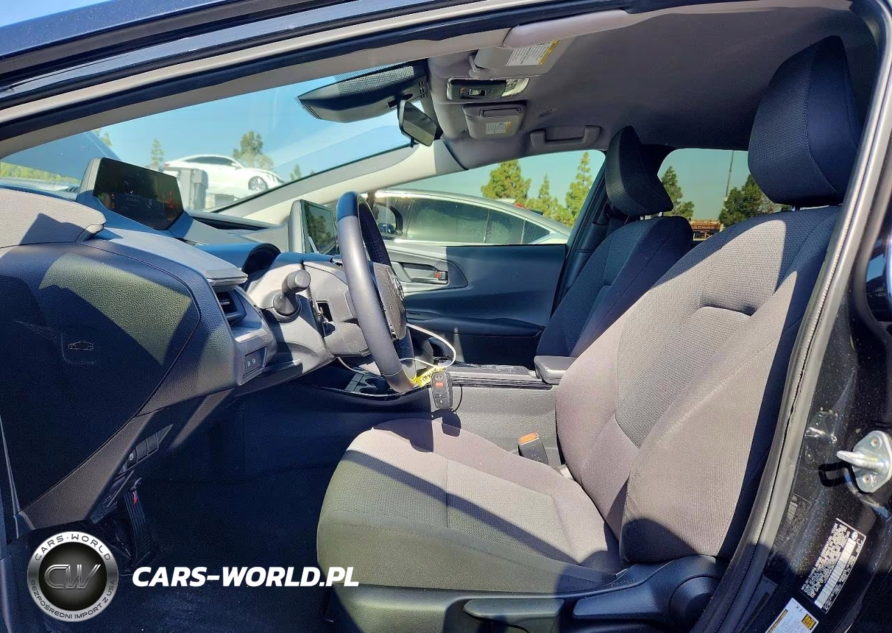 2024 Toyota Prius Le VIN:JTDACAAU8R3046285 - 7