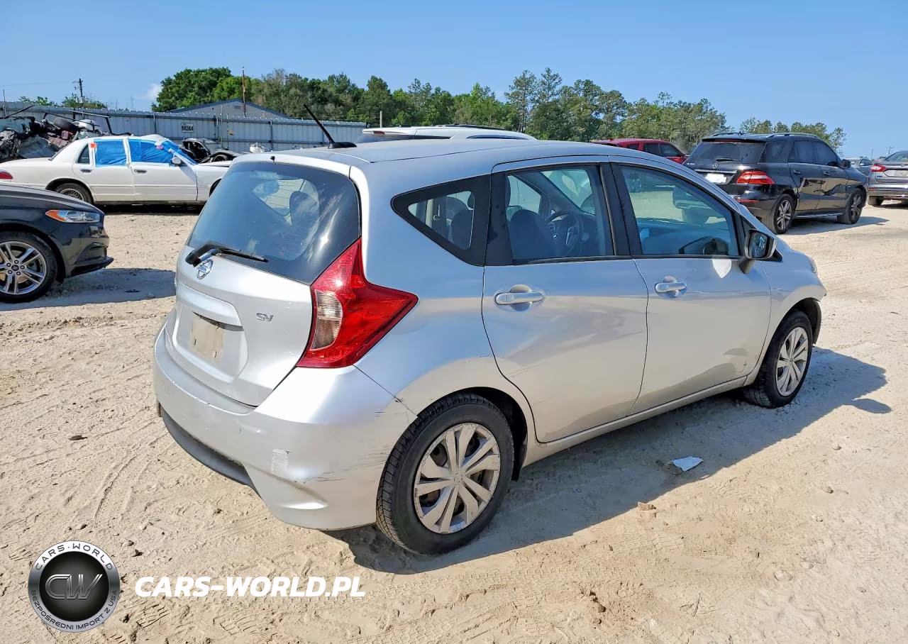 2017 Nissan Versa Note Sv VIN:3N1CE2CP7HL352433 - 3