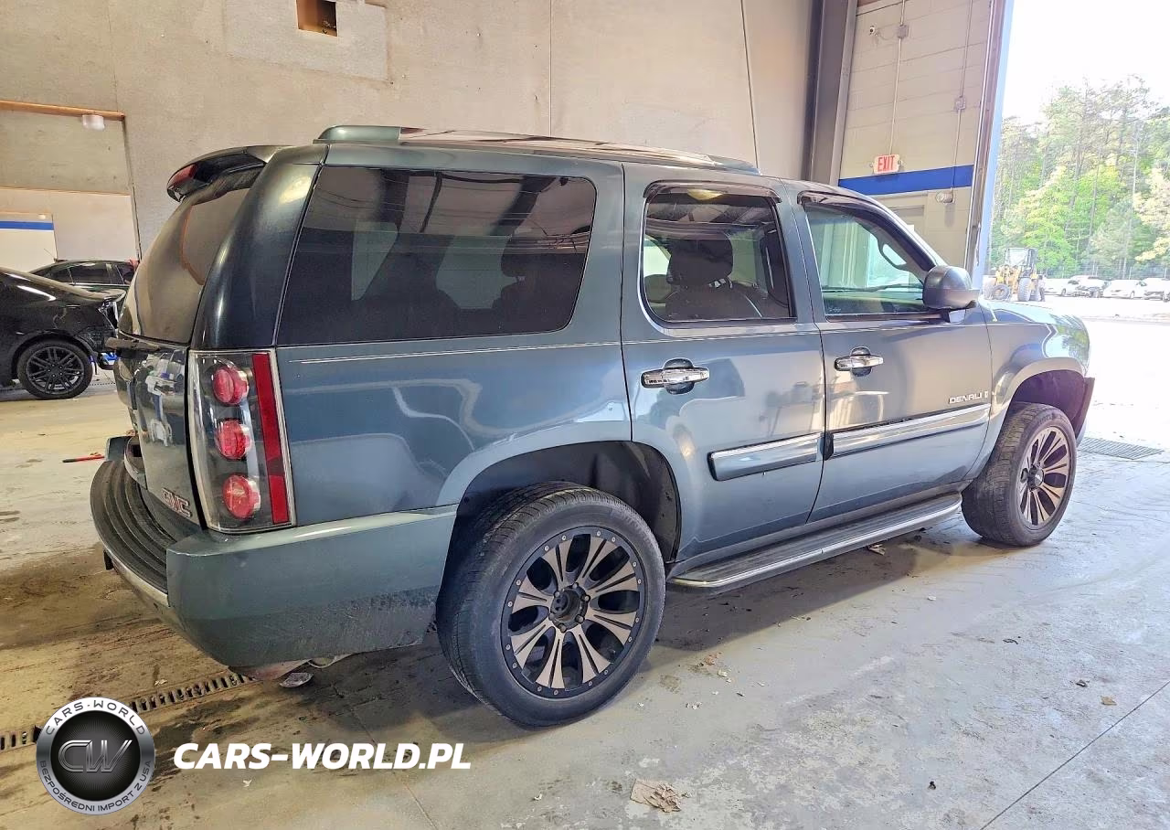2007 GMC Yukon Denali VIN:1GKFK63867J272277 - 3