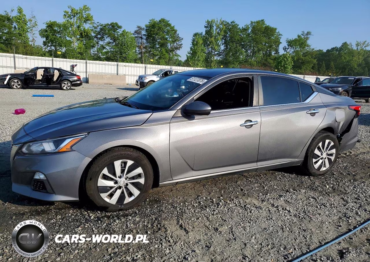 2019 Nissan Altima S