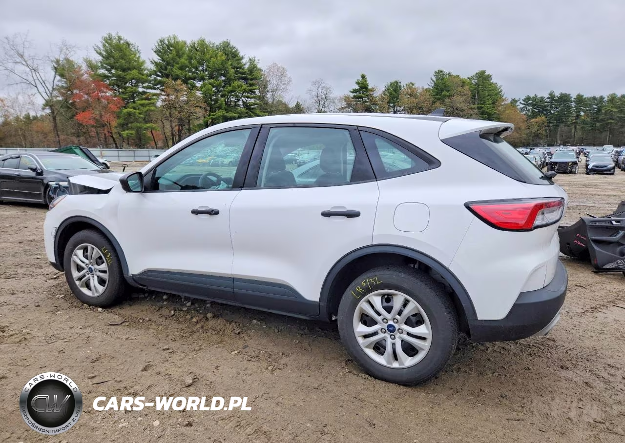 2022 Ford Escape S VIN:1FMCU9F64NUA85115 - 2