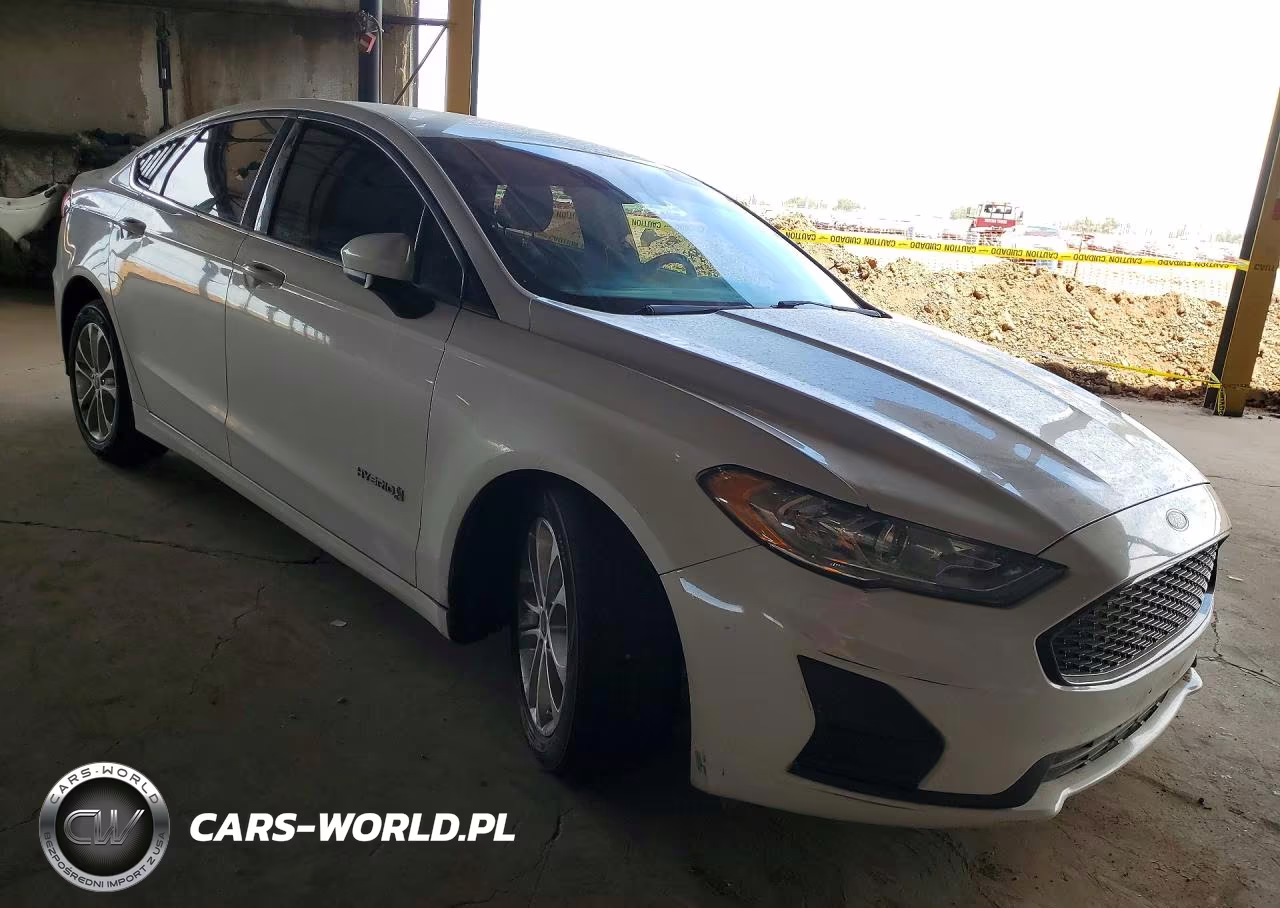 2019 Ford Fusion Se VIN:3FA6P0LU1KR220714 - 4