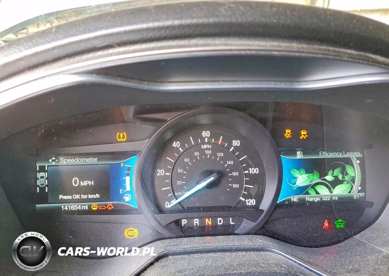 2019 Ford Fusion Se VIN:3FA6P0LU1KR220714 - 9