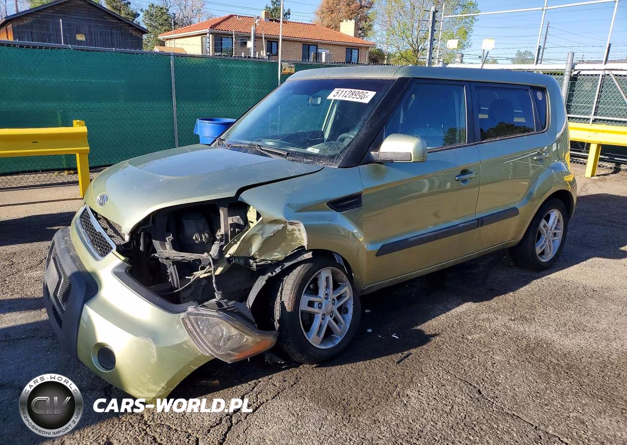 2011 Kia Soul +
