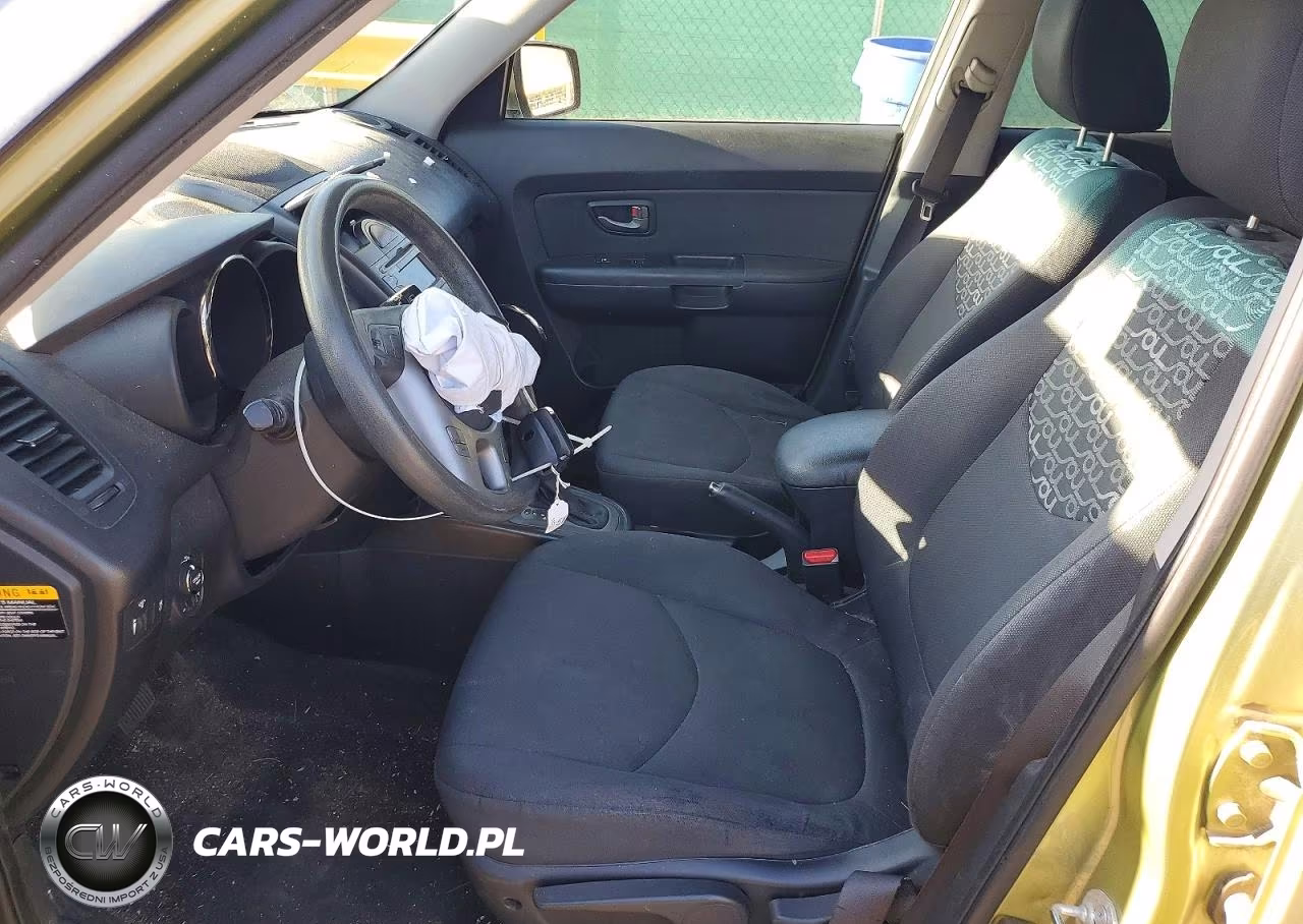 2011 Kia Soul + VIN:KNDJT2A20B7238464 - 7