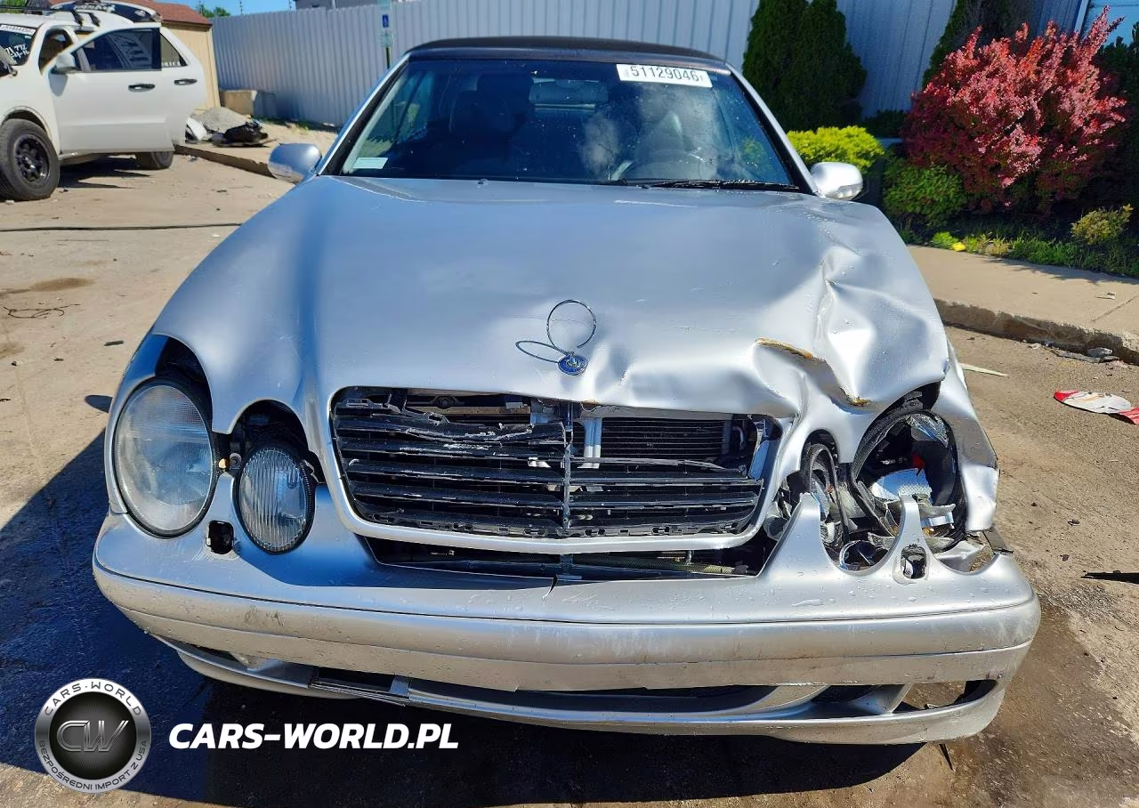 2001 Mercedes-Benz Clk 320 VIN:WDBLK65GX1T076923 - 5
