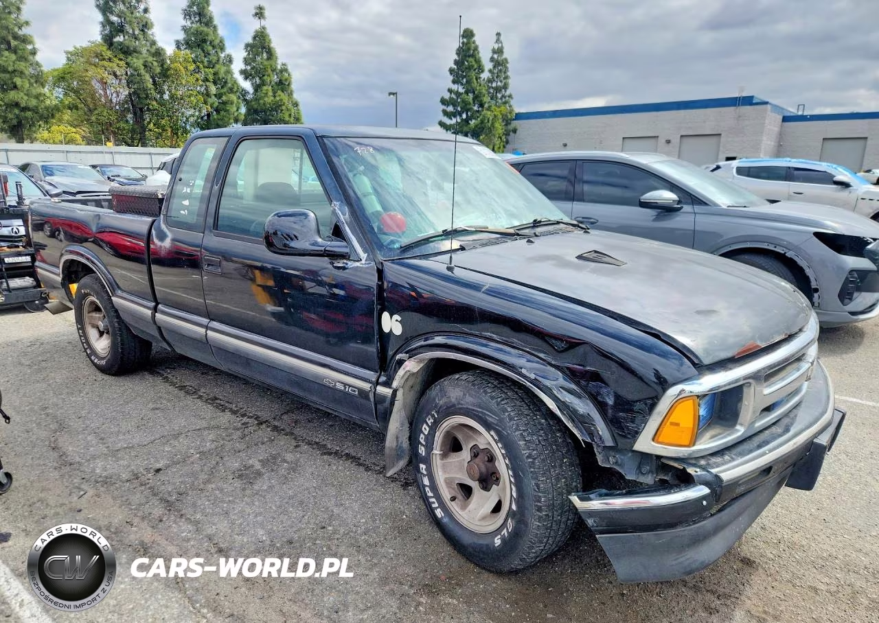 1997 Chevrolet S Truck S10 VIN:1GCCS1943VK110037 - 4