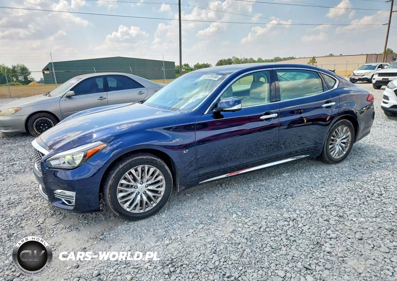 2015 Infiniti Q70L 3.7