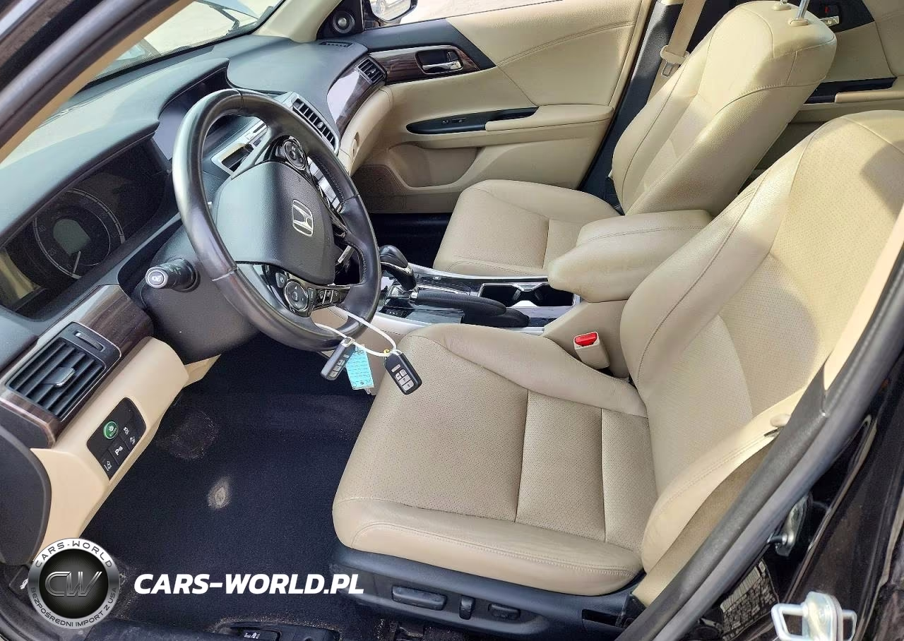 2017 Honda Accord Touring Hybrid VIN:JHMCR6F75HC029996 - 7