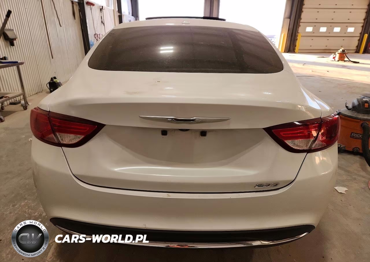 2015 Chrysler 200 Limited VIN:1C3CCCABXFN568584 - 6