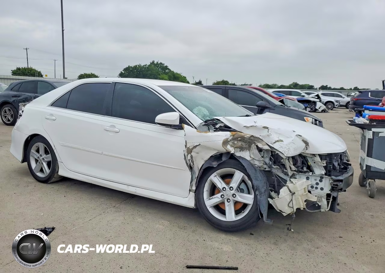 2013 Toyota Camry VIN:4T1BF1FK0DU278803 - 4