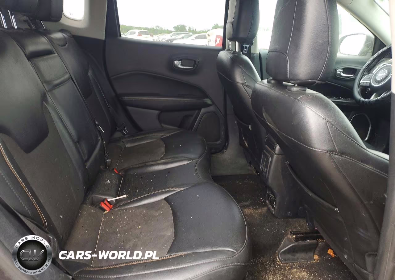 2019 Jeep Compass Latitude VIN:3C4NJCBB8KT652261 - 11